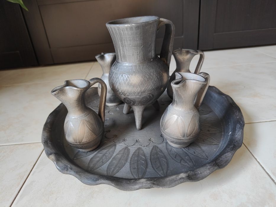 Conjunto em barro preto de Bisalhães