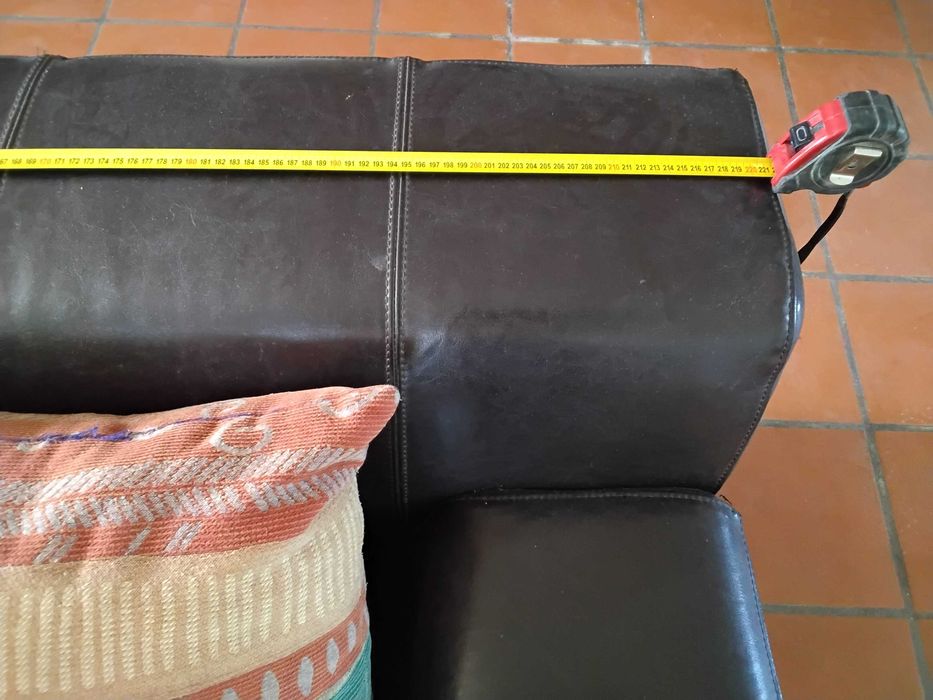 Sofá elegante (conjunto. 2), pele, cor preto, ideal para sala moderna.