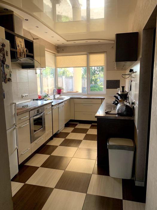 Продаж великого та гарного будинку без посередників