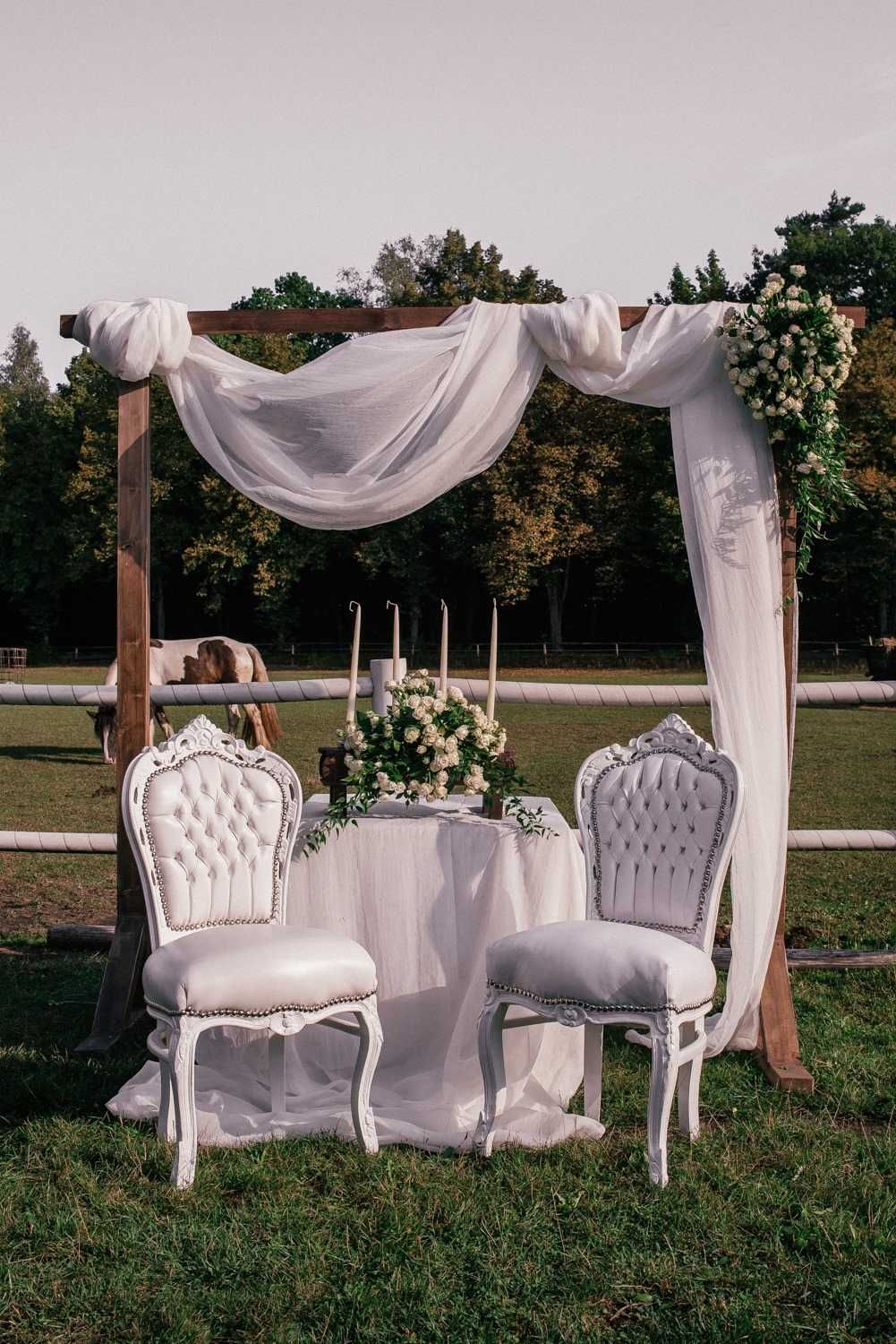Krzesła na ślub komunię lub inną uroczystość PROMOCJA