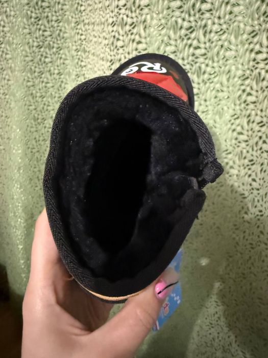 Продам взуття дитяче