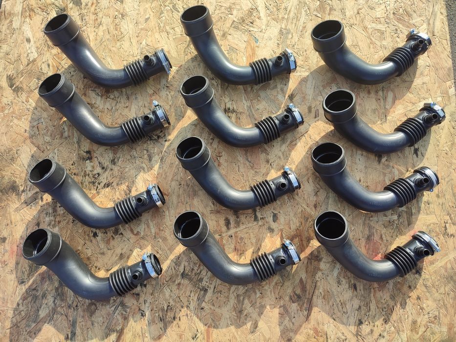 Патрубок 1.9 8200201615 2 сценик 2 сценік 2 мегане scenic megan