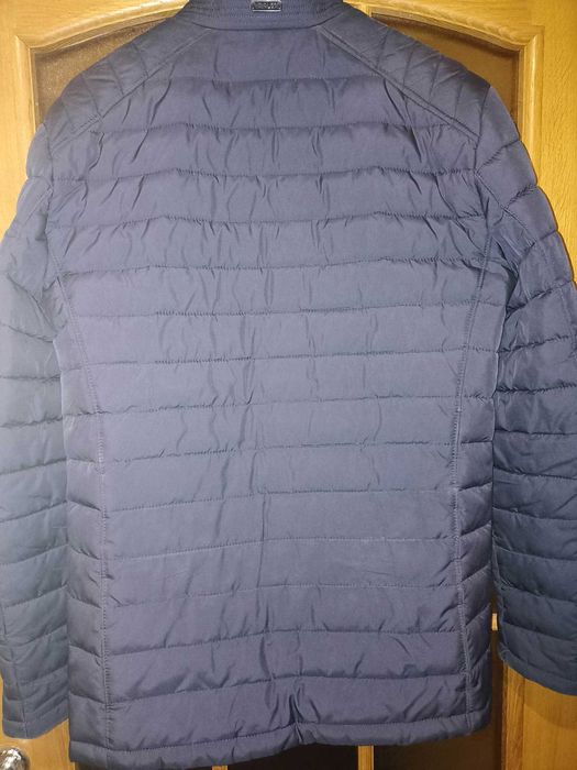 продам куртку чоловічу