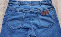 Продам мужские стретчевые джинсы wrangler w38-l32