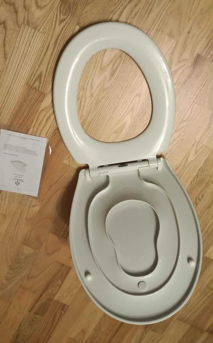 Deska WC wolnoopadająca Duroplast + nakładka dla dzieci 44,7 x 37,1cm