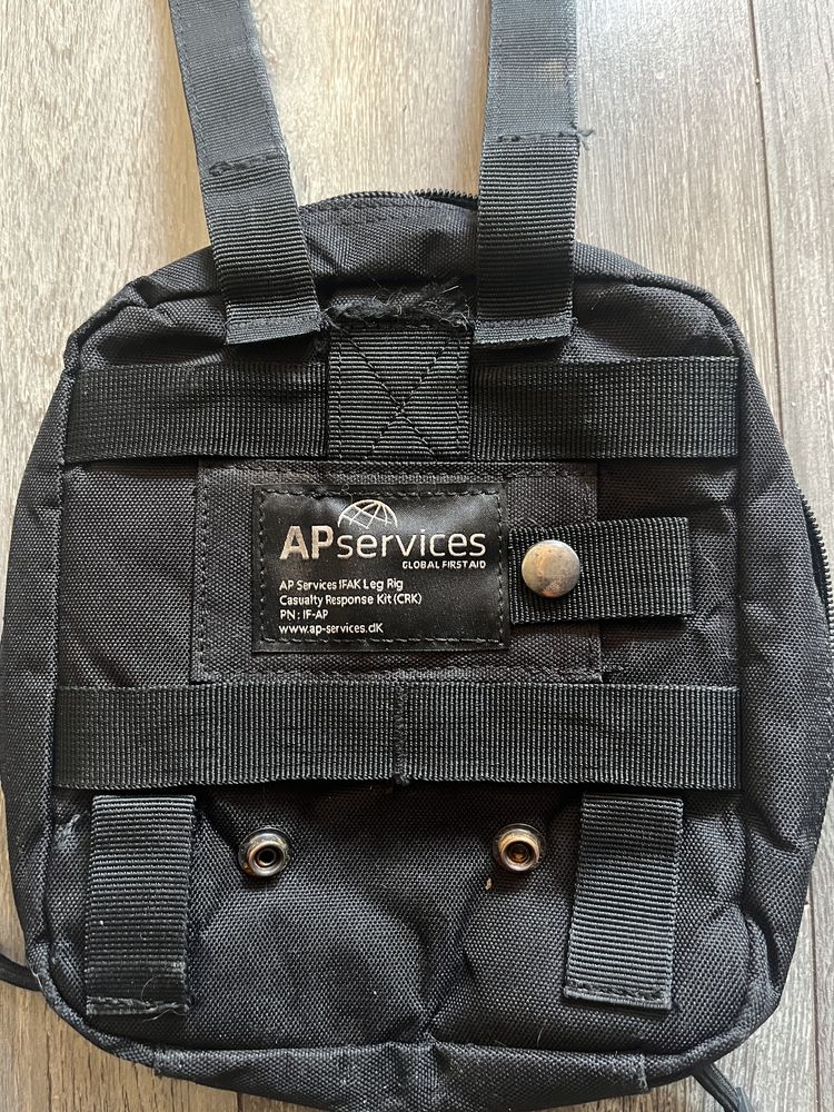 Apteczka czarna na pasek