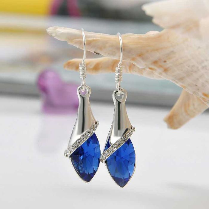 vendo varios pares de brincos novos