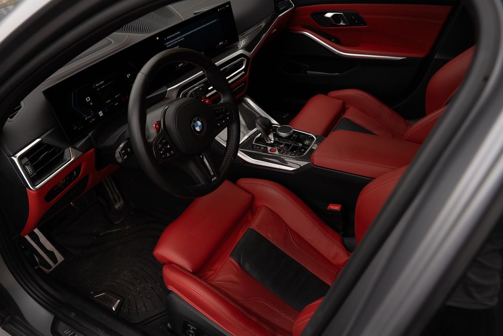 BMW M3 2024 року