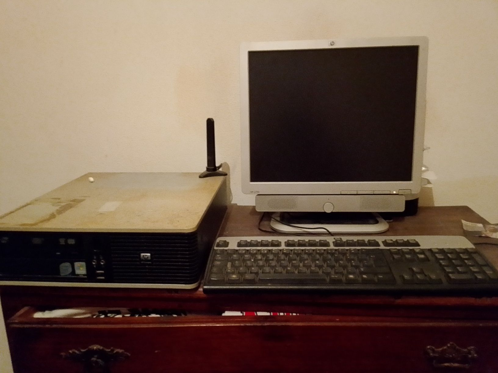 Vendo computador HP compac