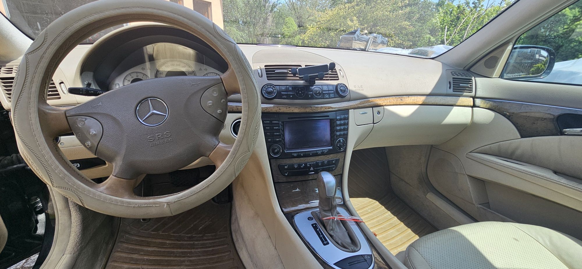 Mercedes Benz E 320 CDI, automat, skóra