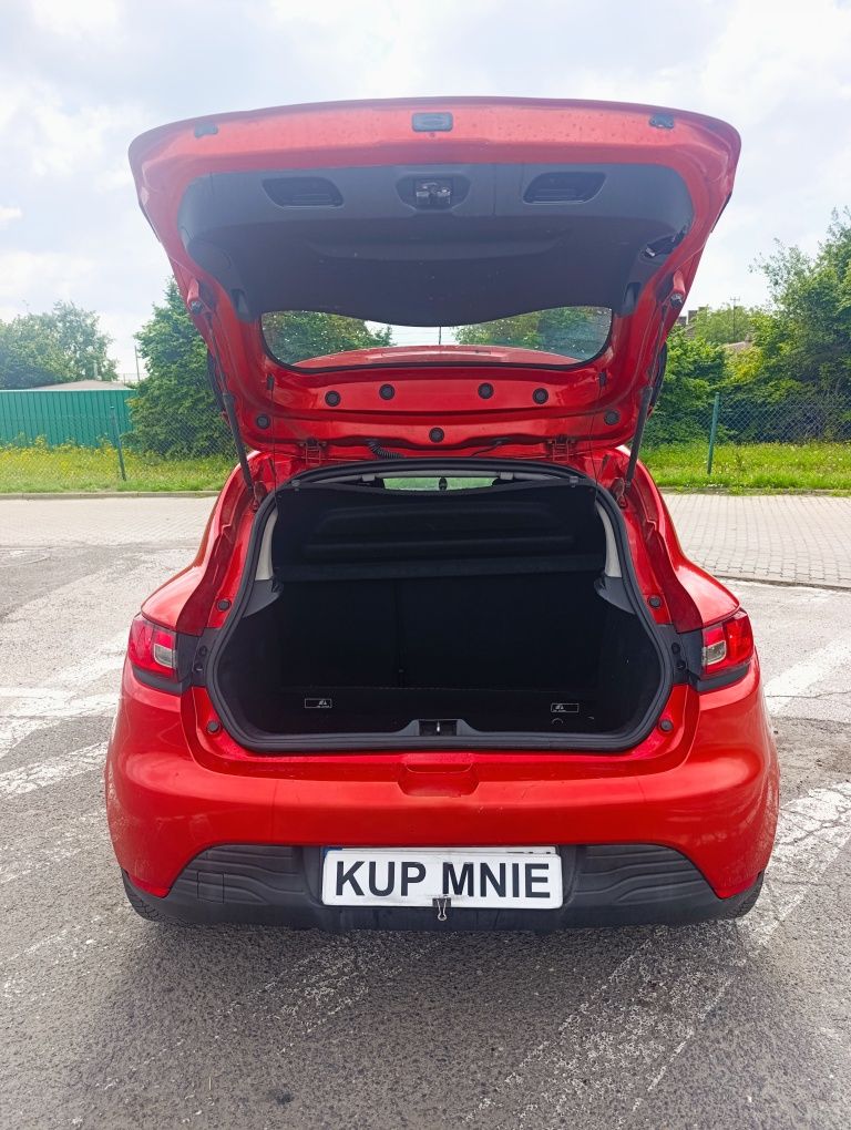 Renault Clio 1.5D // 2015 // Super Stan // Klima // Zamiana //

Samoch