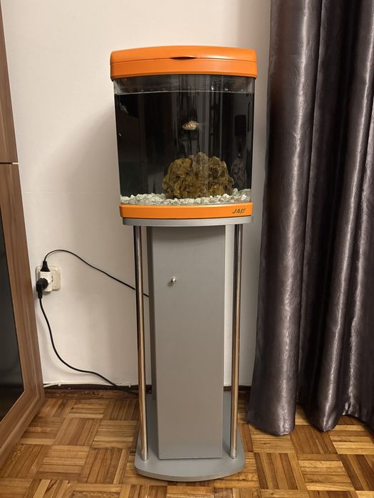 Aquario com movel de arrumaçao