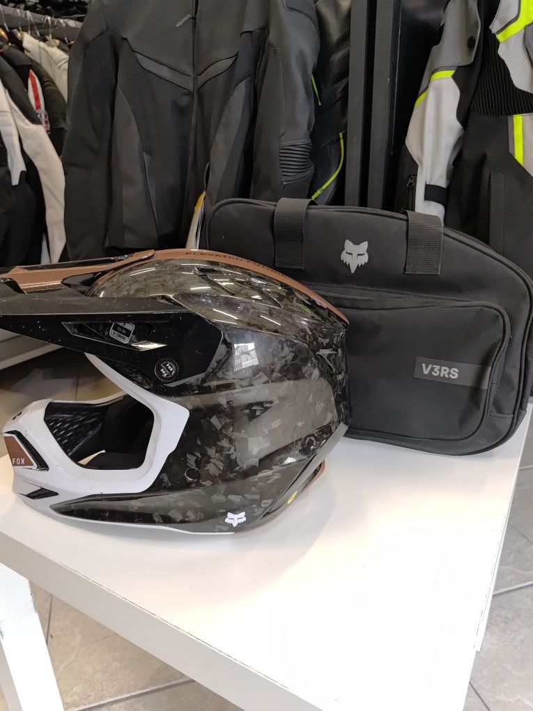 Kask FOX V3 RS  Optical cross enduro czarno biały mips rozmiar S