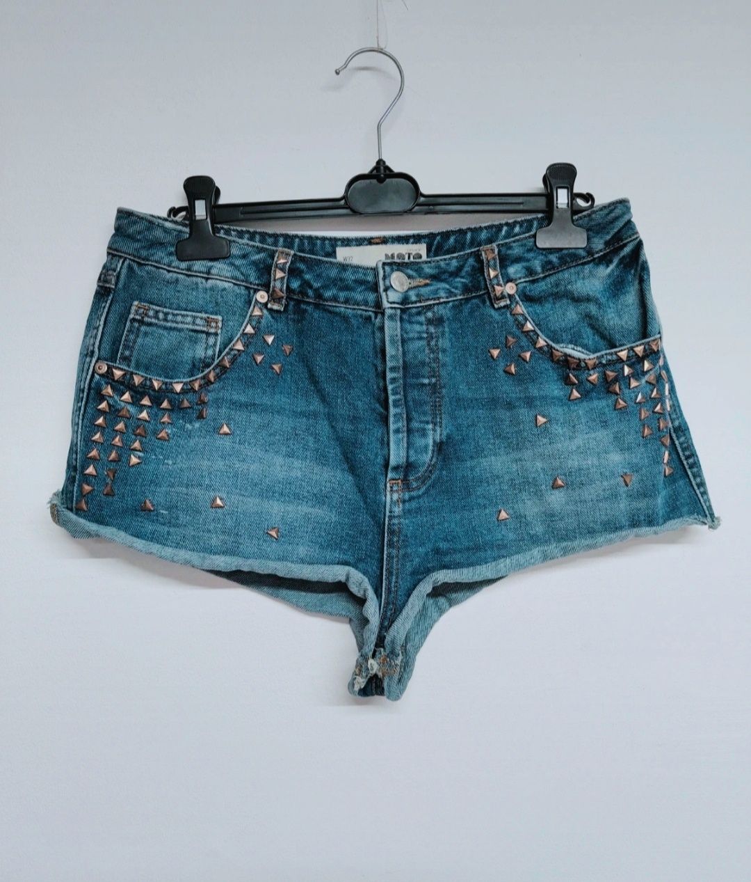 Jeansowe dżinsowe szorty krótkie spodenki z dżetami guziki rozmiar 32