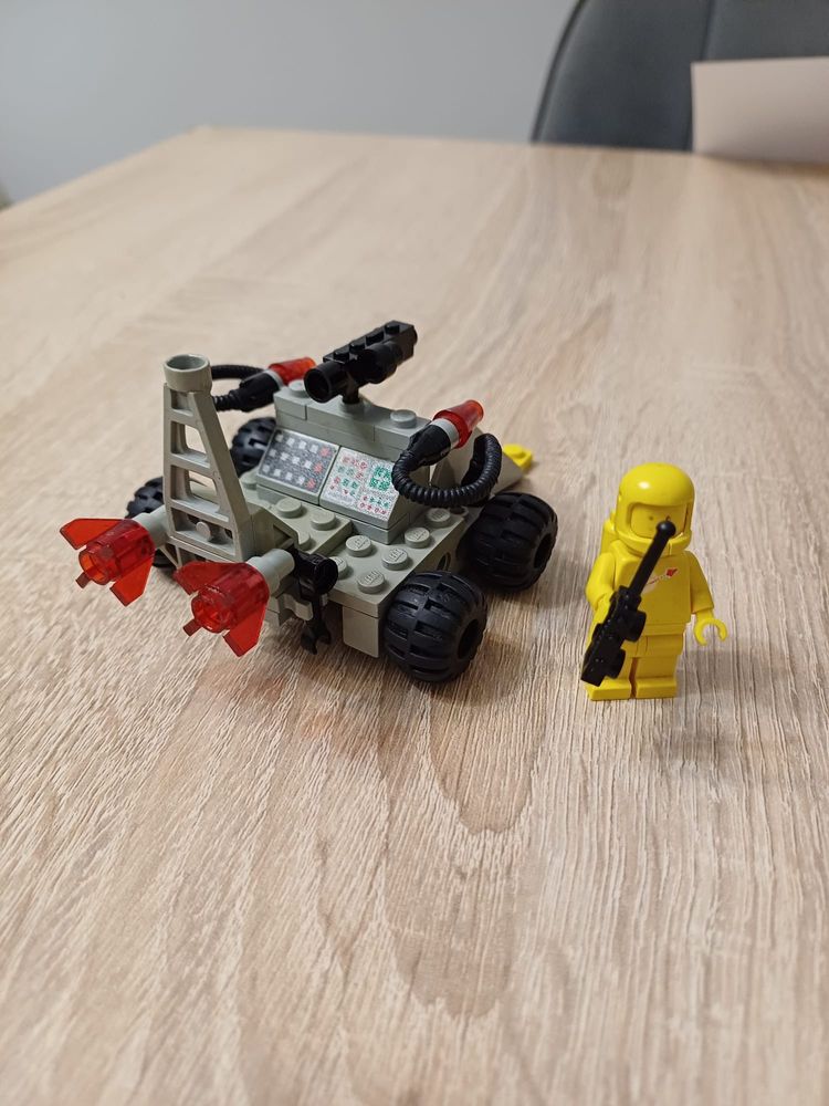 LEGO 6847 Space Legoland Space Dozer