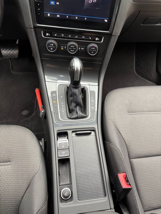 Volkswagen E-golf 2019