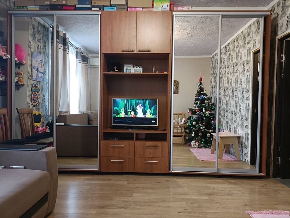 Перетяжка и ремонт мебели