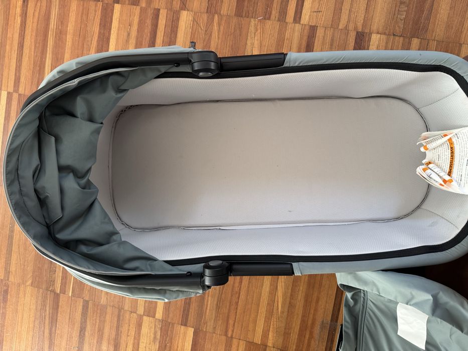 Thule Urban Glide 3 4 Mid-Blue Bassinet Gondola