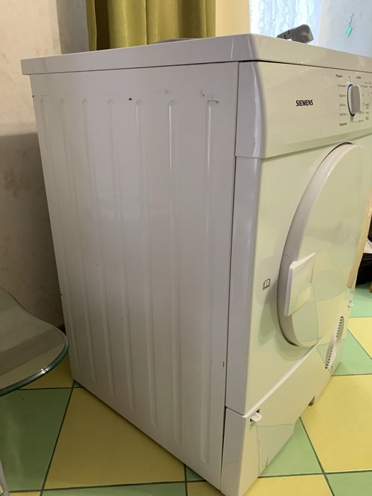 Сушильна машина для одягу Siemens c 44-10