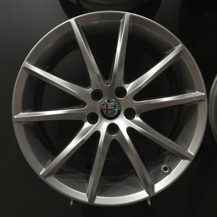 Felgi 19 5x110 Alfa Romeo Stelvio, Giulia OE (F11597-38)