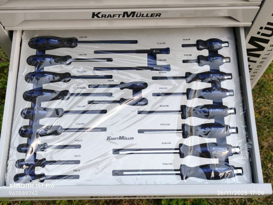 Carrinho de ferramentas Kraft Muller 8 gavetas 8 cheias