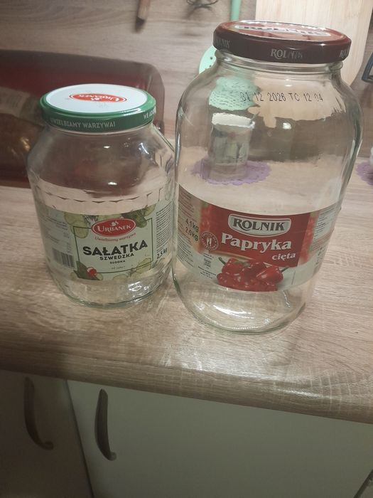 Sprzedam duże  słoiki