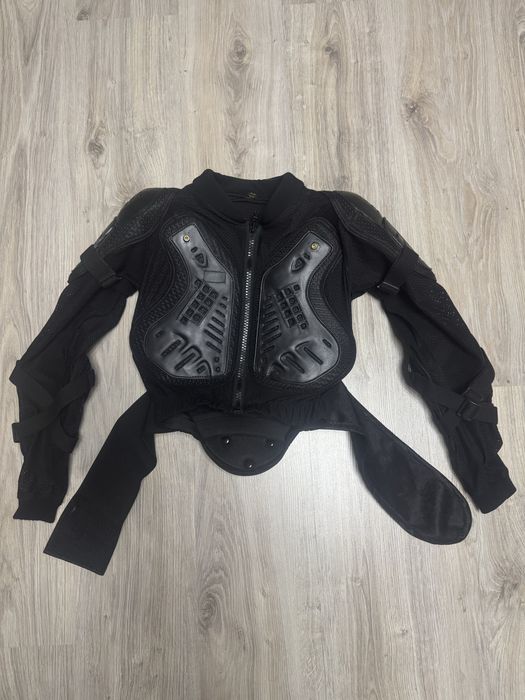 Zbroja ochronna na crossa xs