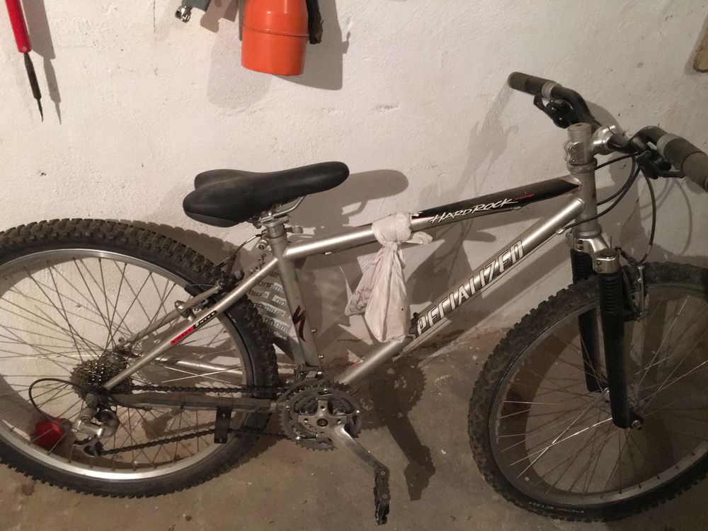 Bicicleta montanha specialized hardrock