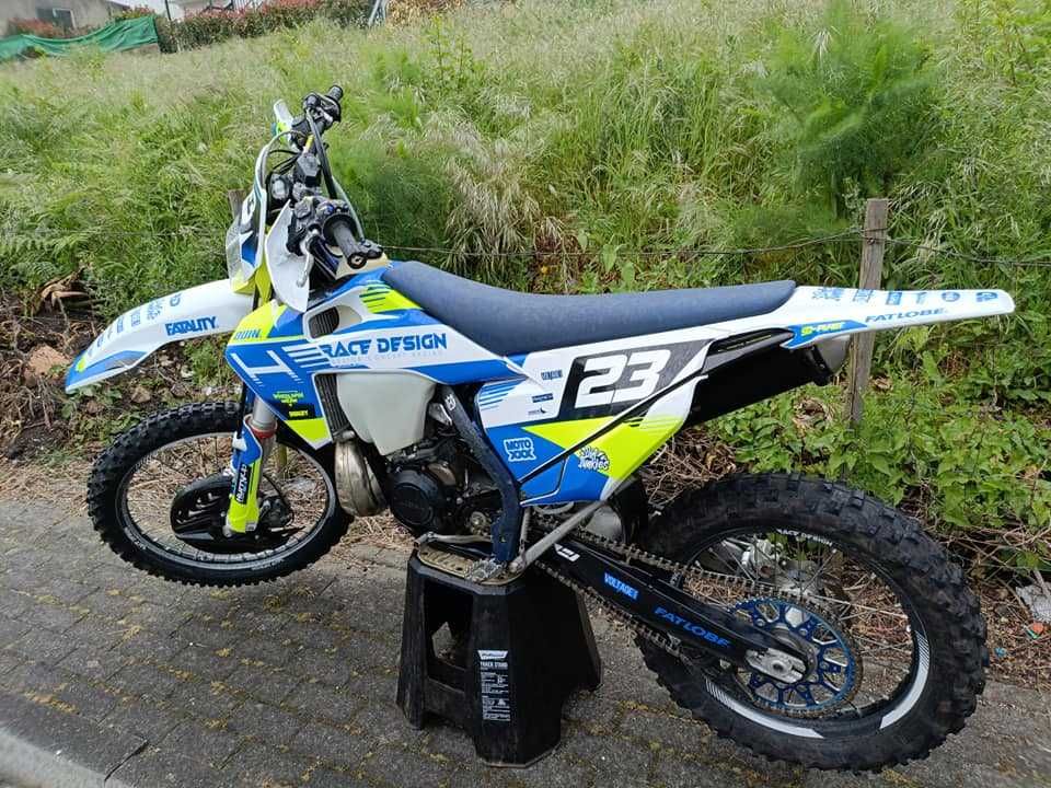 Husqvarna TE 250i 2023