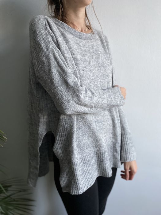 Szary sweter H&M długi z wełną zimowy ciepły sweterek alpaka