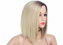 Peruka blond krótkie włosy bob prosta do ramion ombre