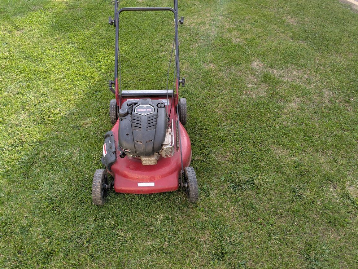 Kosiarka Spalinowa Z Silnikiem Briggs&Stratton
