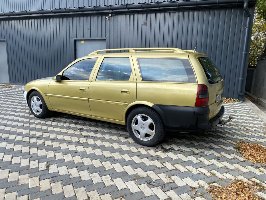 Opel Vecrta B 1,8 бензин