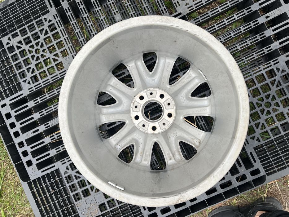 Felga BMW E65 E66 R19 9jx19 5x120 ET24 nie używana