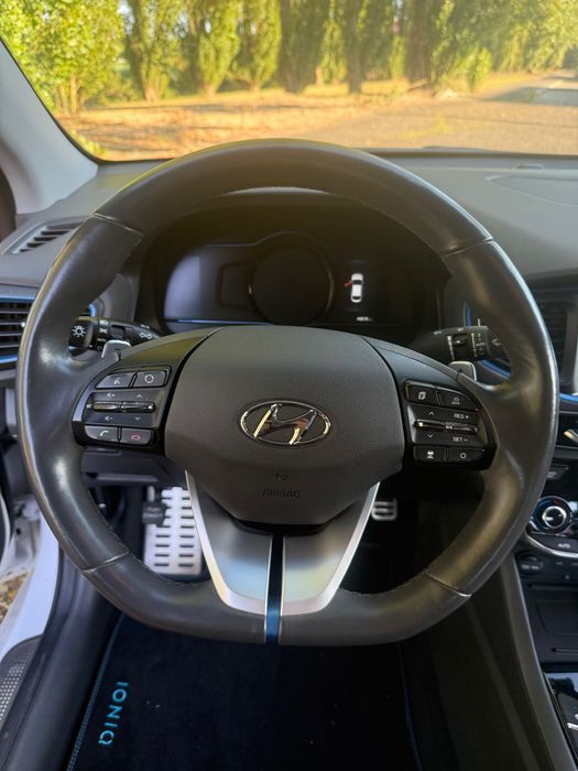 Hyundai ioniq híbrido
