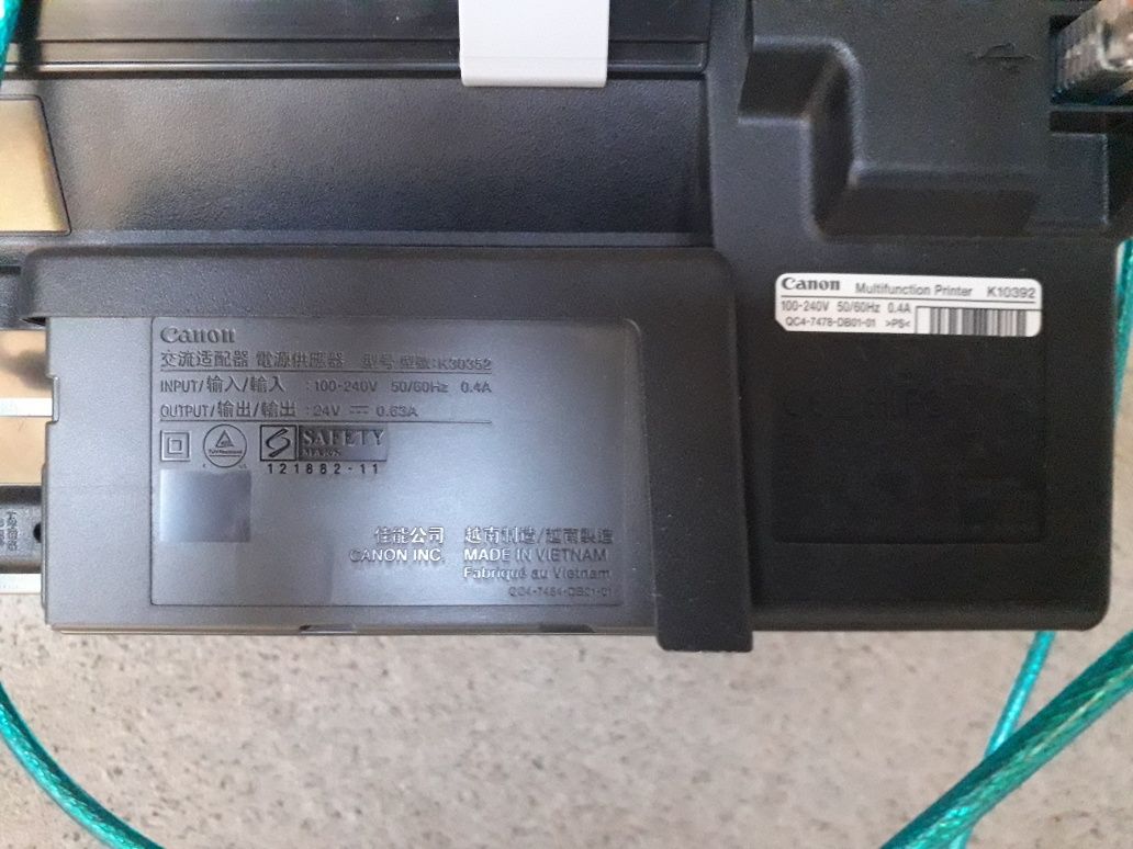 Принтер марки Canon