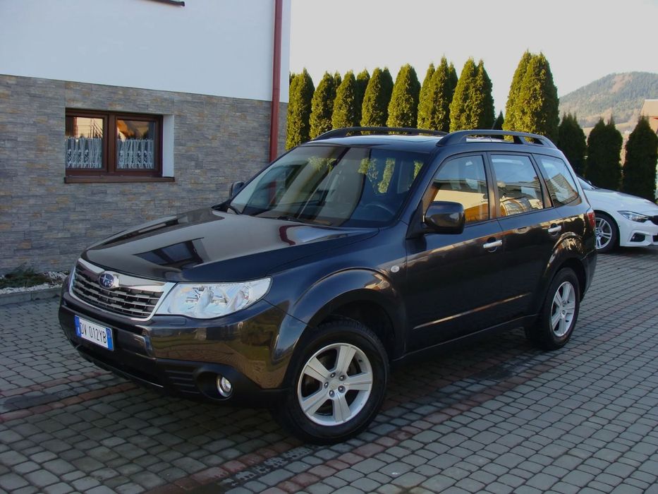 Subaru Forester * 4x4 * Reduktor * LPG * Bez Korozji * Szyberdach * Hak * Ładny !