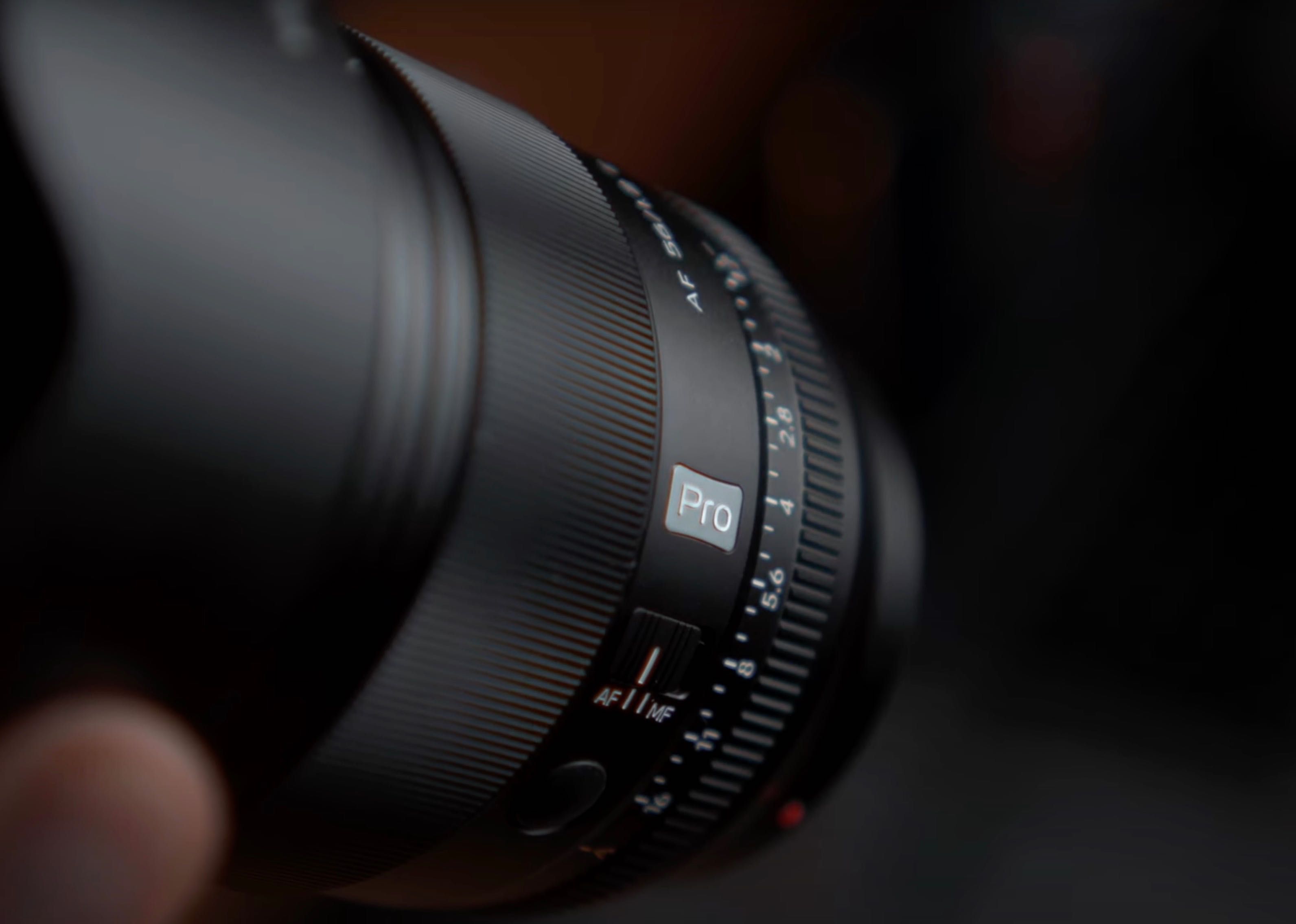 Objetiva Viltrox 56mm f/1.2 PRO para Sony E