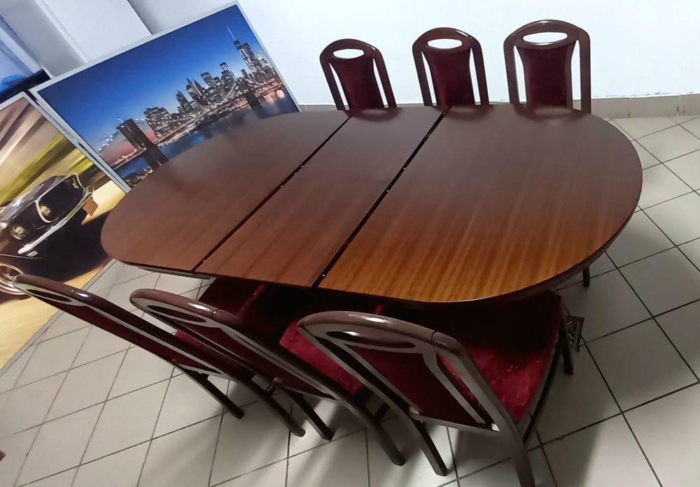 Stół z krzesłami ciemny orzech dowóz transport gratis*