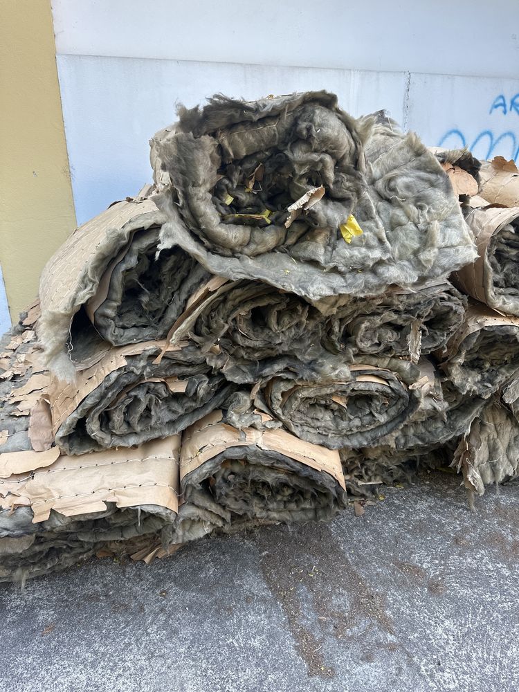 La de rocha com papel