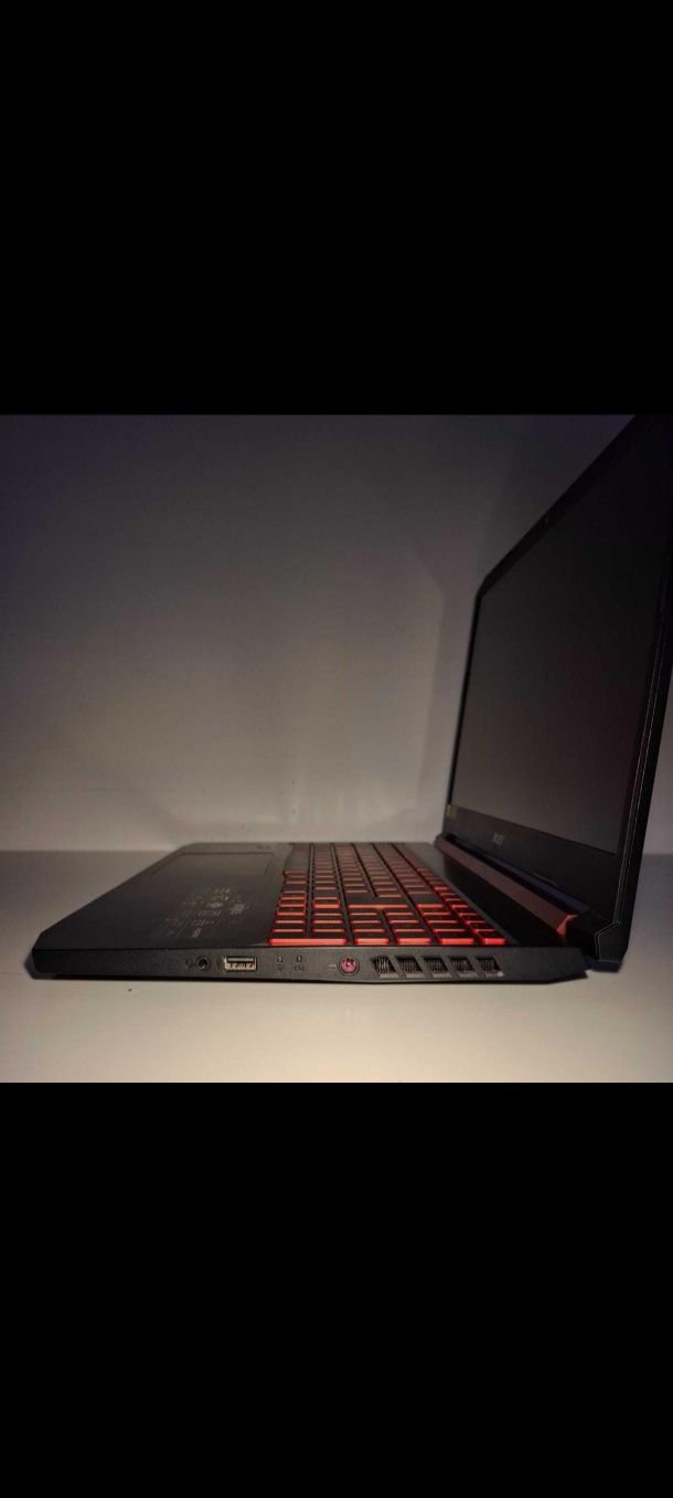 PORTAIL Acer nitro 5.AN515-43.16GBmemory.