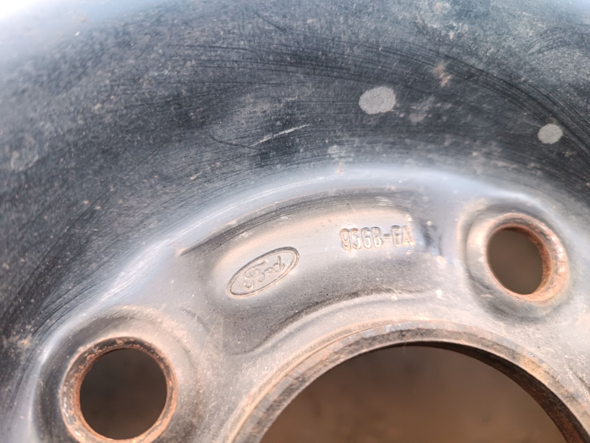 Продам запаску r 15
