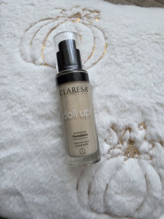 Podkład do twarzy Claresa doll up