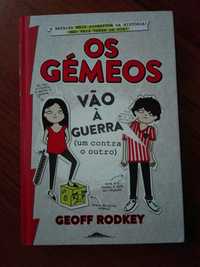 Livro Os Gêmeos Vão à Guerra de Geoff Rodkey