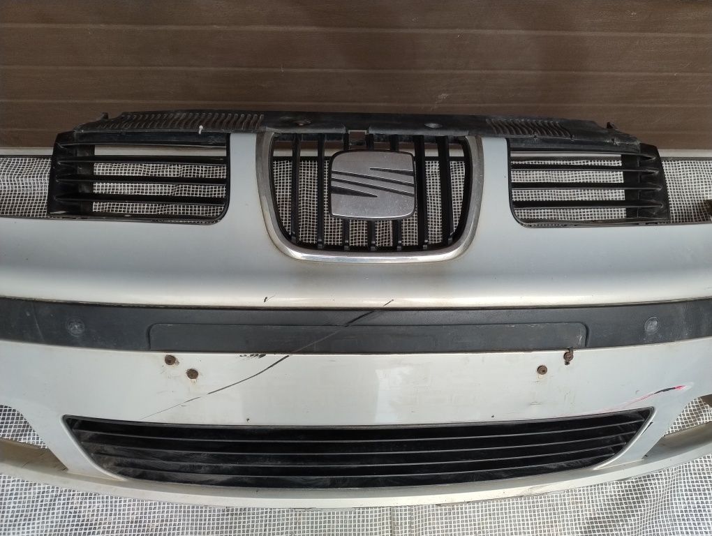 Seat Alhambra 1 I lift zderzak przód czujniki spryskiwacze kolor LB7Z