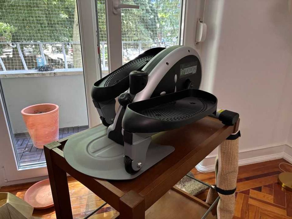 Elliptical Trainer - Stamina Inmotion E1000 - Como Novo, Pouco Usado