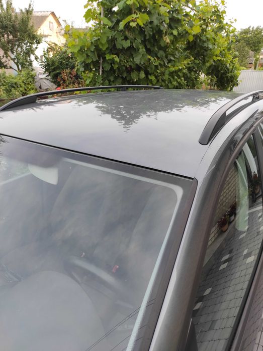 Продам автомобіль Volkswagen Touran 2004 року