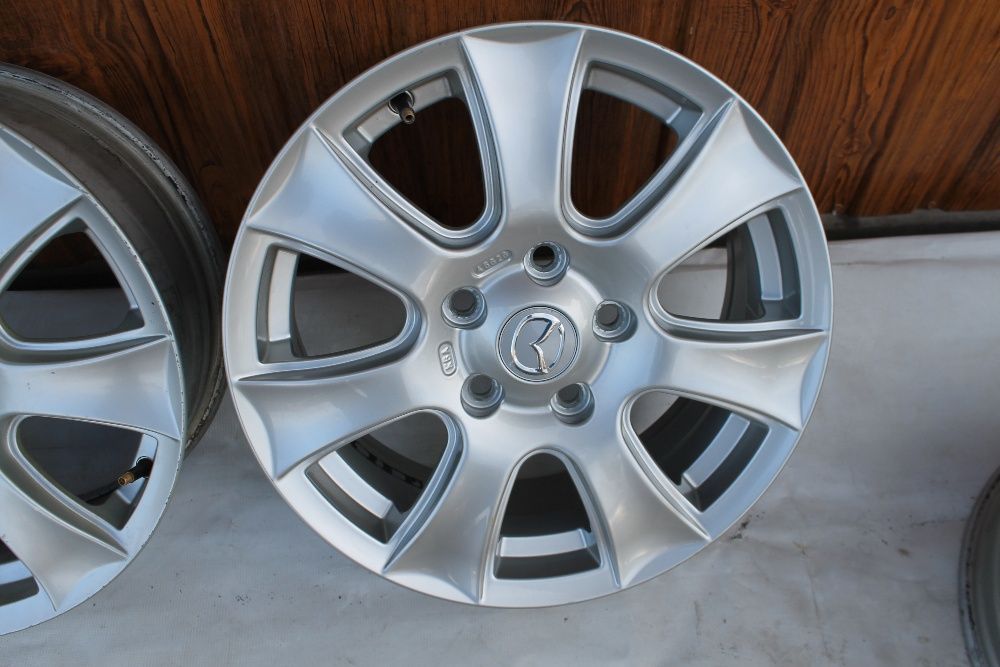Mazda 16x5x114,3 komplet Felg