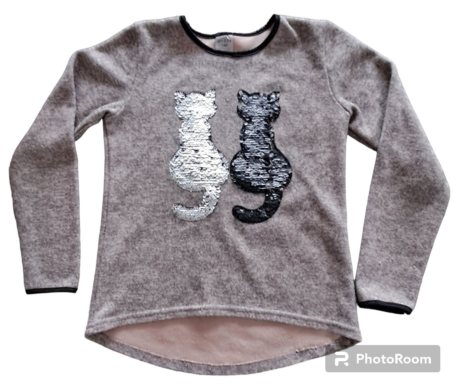 Sweterek dla dziewczynki z kotkami 140 cm