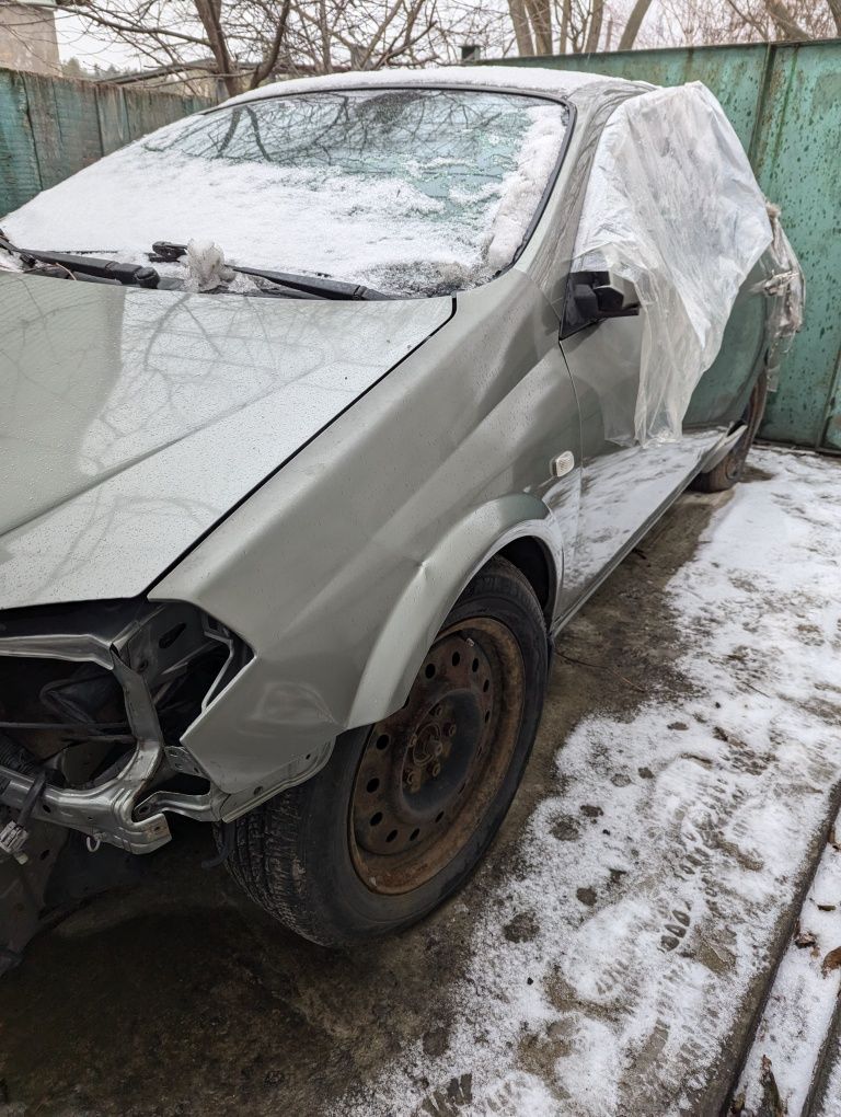 Розборка Ніссан Примера П12 1.8 газ бензин